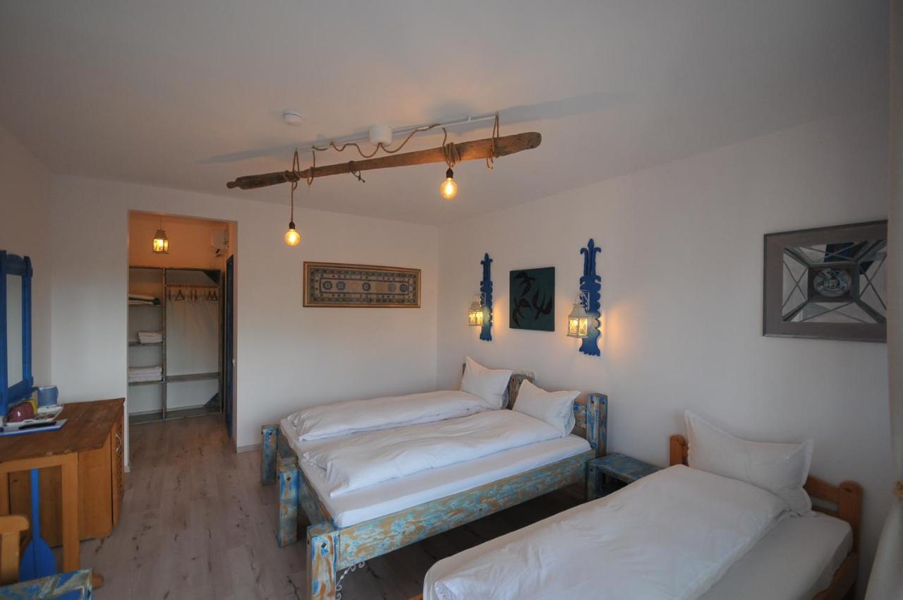 Nena Art Resort Дунавэцу-де-Жос Экстерьер фото